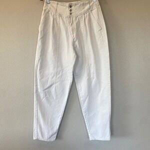 Brittania Vintage White High Waisted Pleated Tapered Jeans Size 12 Made in HK